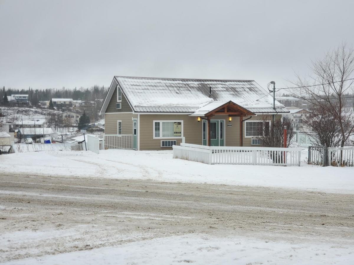 Howey Bay Motel Ред-Лейк Экстерьер фото